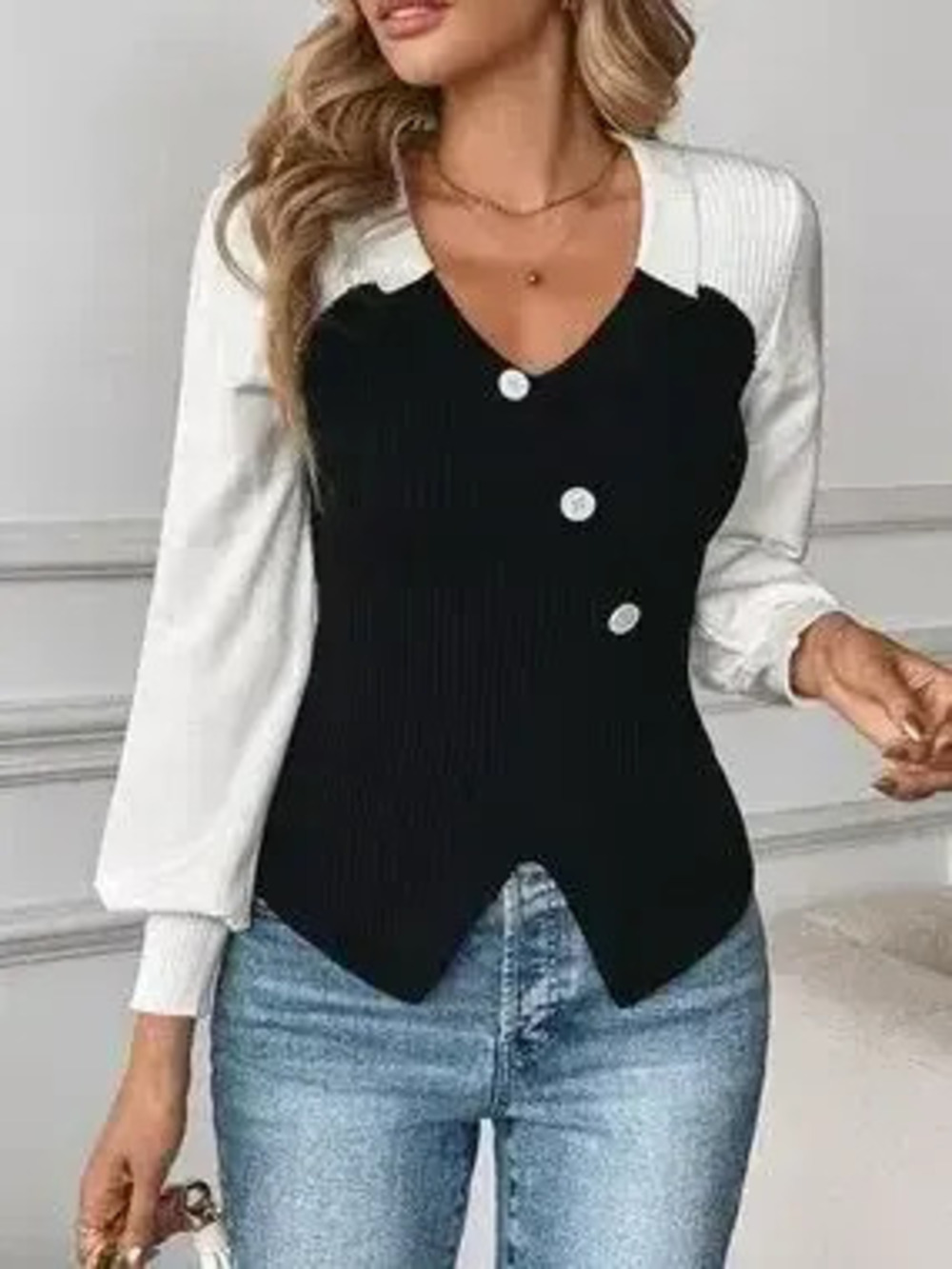 Color Block V-Neck Sweater - Picture 5 of 5